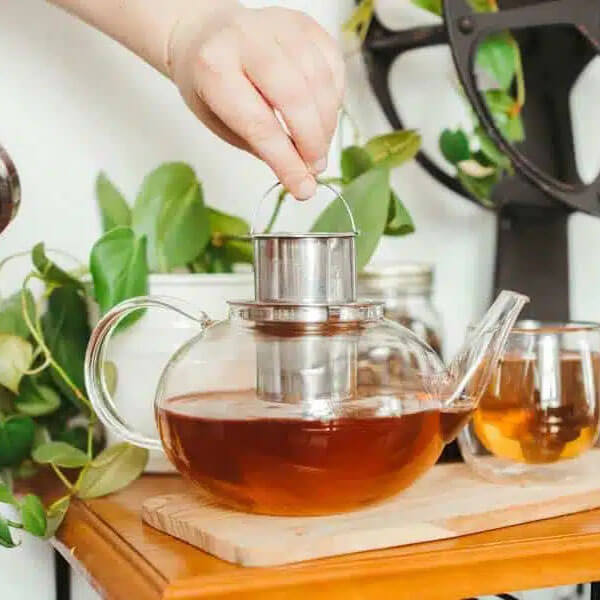 JOLIETTE Glass Teapot with Stainless Steel Tea Strainer – 42oz / 1250mL by Grosche