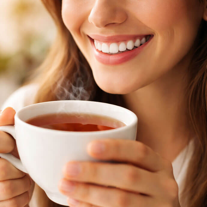 Does Tea Stain Teeth?