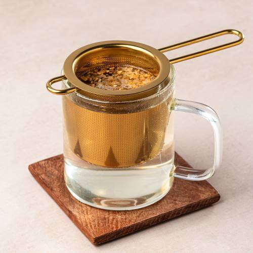 Perfect Tea Infuser with Lid — Stainless Steel Mesh Strainer for Loose Leaf Tea