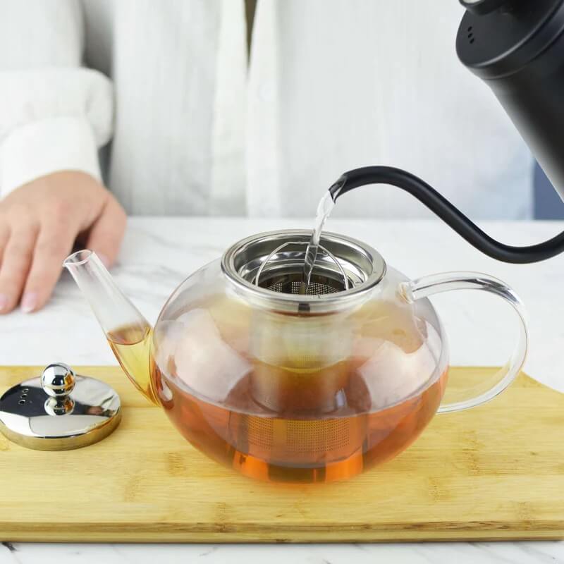 JOLIETTE Glass Teapot with Stainless Steel Tea Strainer – 42oz / 1250mL by Grosche